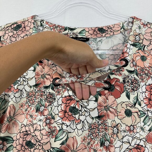 Nue Options size XL Multi Color Floral Soft Stretch Knit Flare Sleeve Comfy Top - Picture 3 of 9
